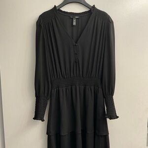 Black v-neck smocked long sleeve mini dress. aqua brand. Size S